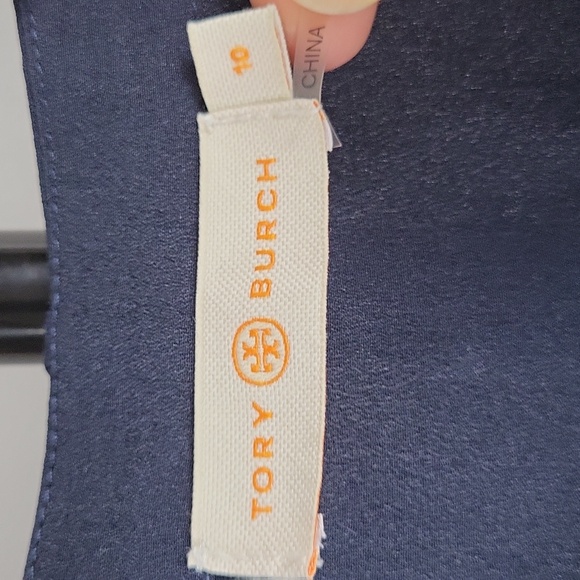 Tory Burch Women's Navy 100% Polyester Button Down Sleeveless Top, Size 10 - Picture 3 of 7